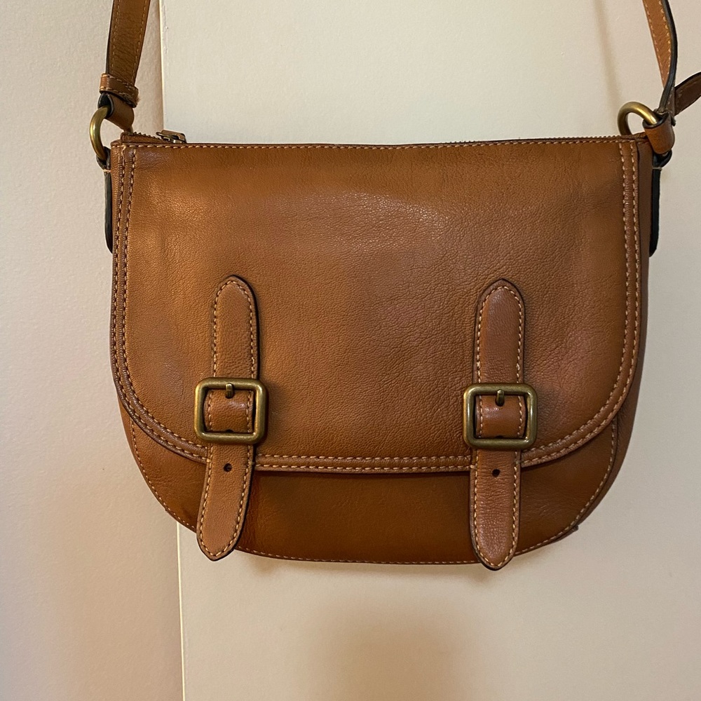 Frye Lily tan leather bag- crossbody/shoulder bag - excellent condition